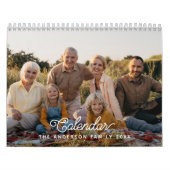 2027 Aangepaste gezelfoto moderne script jaar Kalender (Hoes)