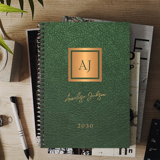 2027 Groene gouden monogram script naam elegant Planner