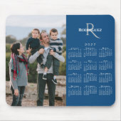 2027 Kalender Aangepaste Foto Monogram Naam Blauw Muismat (Voorkant)