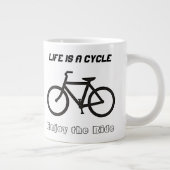 20 oz Jumbo Mok Bowl, "Het leven is een cyclus" (Rechts)