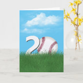 20e verjaardag honkbal in groen gras kaart (Gele Bloem)