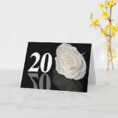 20e verjaardag Kaart met een klassieke witte roos (Gele Bloem)