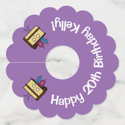 20e verjaardag taart met kaarsen chocolade ijsjes wijnglaslabel