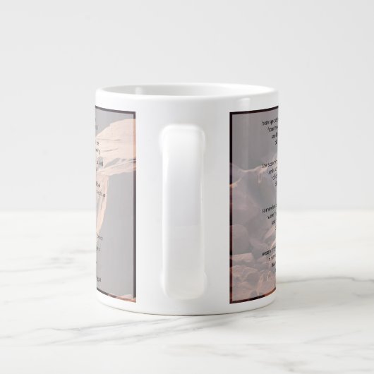 20oz Mok met gedicht 'Mauve Desert Roos' van EAT (Achterkant)