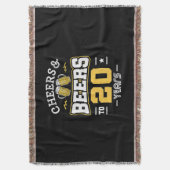 20Th Birthday Cheers And Beers Birthday Deken (Voorkant Verticaal)