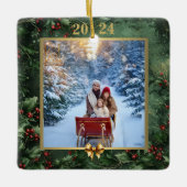 20XX Kerstfoto Herinneringen: Foliage en Goud Keramisch Ornament (Voorkant)