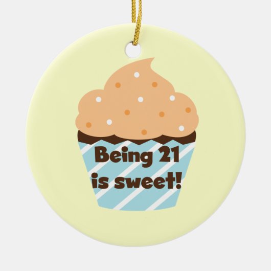 21 is Sweet Birthday T-shirts en cadeautjes Keramisch Ornament (Voorkant)