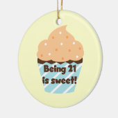 21 is Sweet Birthday T-shirts en cadeautjes Keramisch Ornament (Links)