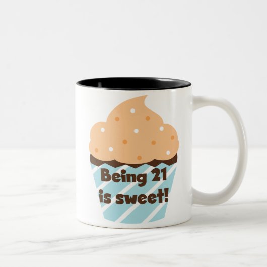 21 is Sweet Birthday T-shirts en cadeautjes Tweekleurige Koffiemok (Rechts)