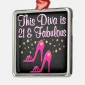 21 JAAR OUDE SCHOENENKONINGIN METALEN ORNAMENT (Links)