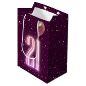 21e verjaardag Neon Sign en Confetti Medium Cadeauzakje (Voorkant Gekanteld)
