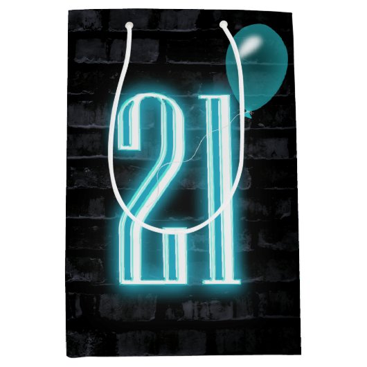 21e verjaardag Neon Sign on Brick Medium Cadeauzakje (Voorkant)