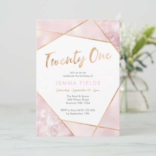 21e verjaardag Uitnodiging roze en goud (Staand voorkant)