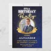 21e verjaardag uitnodigingen Mannen Badge Foto Gou (Voorkant)