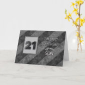 21e VERJAARDAG, zoon, Grunge Grey Stripes Kaart (Gele Bloem)
