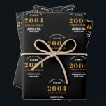 21st Birthday born 2004 Naam toevoegen Black Gold Inpakpapier Vel<br><div class="desc">Een gepersonaliseerd inpakpapier ontwerp voor dat verjaardagsfeest voor een speciaal persoon. Voeg de naam toe aan dit retro-stijl zwart en gouden ontwerp voor een aangepast verjaardagscadeau. Bewerk eenvoudig de naam en het jaar met de sjabloon die u hebt opgegeven. Een prachtig verjaardagscadeau op maat. Meer geschenken en feestbenodigdheden voor dat...</div>