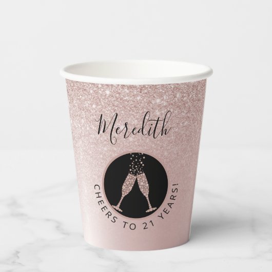 21ste verjaardag Blush Glitter Champagne Toast Papieren Bekers (Achterkant)
