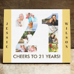 21ste verjaardag Fotocollage nummer 21 neutraal Canvas Afdruk<br><div class="desc">Creëer uw eigen unieke 21e Birthday-cadeautje. Dit slimme canvas is een geweldige manier om je fotocollage weer te geven. De sjabloon is opstelling klaar voor u om uw favoriete foto's toe te voegen, die automatisch in de vorm van aantal 21 zullen verschijnen. U kunt ook jouw naam en geboortejaar (of...</div>