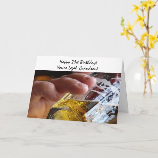 21ste verjaardag, kleinzoon, bier, je bent legaal! kaart (Gele Bloem)