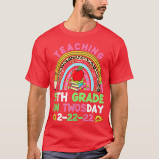 222222e thee t-shirt