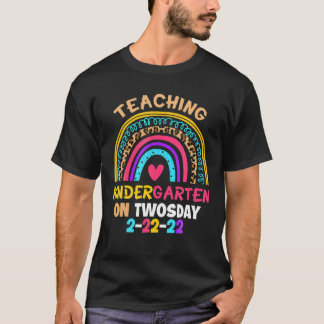 22-02-2022 Schoolschool op twee dagen leraar T-shirt