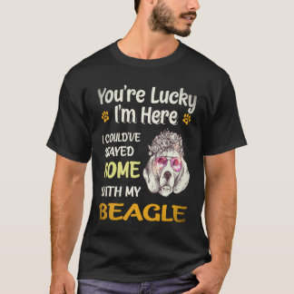22 Bleef thuis met mijn Beagle T-shirt