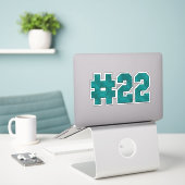 #22 Custom gesneden vinyl Sticker (Laptop op bureau)