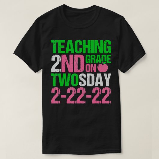 22 februari 2022 Tweemaal daags 22222 Funny Aka Wi T-shirt (Design voorkant)