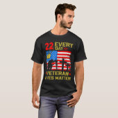 22 Veterans A Day Veteran Suicide Prevention Aware T-shirt (Voorkant volledig)