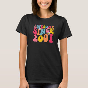 22e verjaardag Geweldige sinds 2001 Retro 22 jaar T-shirt