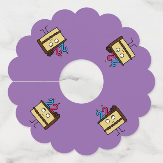 22e verjaardag taart met kaarsen chocolade ijsjes wijnglaslabel (Achterkant)