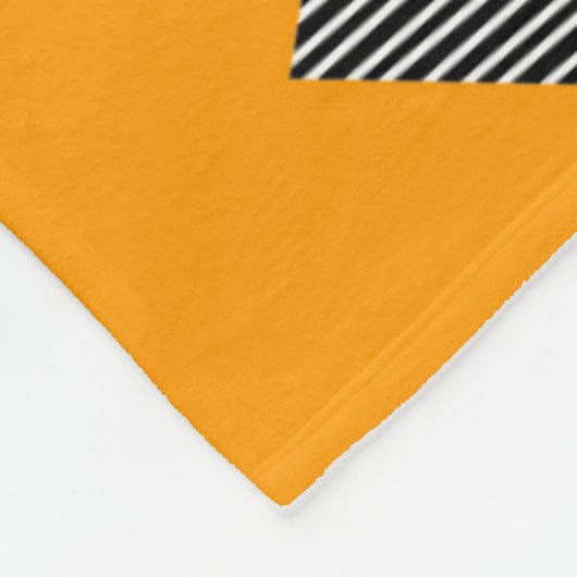 230616 - Geel Sinaasappel en zwart. Fleece Deken (Hoek)