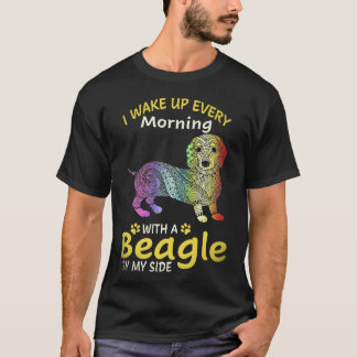 24 Ik word elke ochtend wakker met een Beagle naas T-shirt