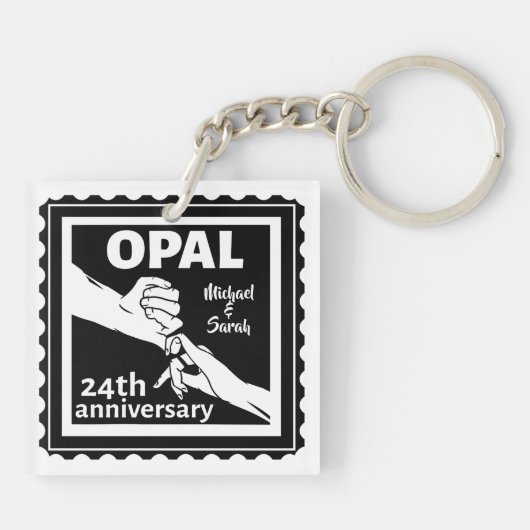 24e trouwdag traditionele opal sleutelhanger (Achterkant)