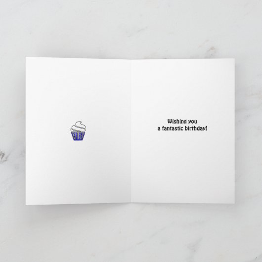 24e verjaardag gepersonaliseerde cupcakes kaart (Binnen)