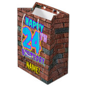 24e verjaardag: Leuk, Urban Graffiti geïnspireerd  Medium Cadeauzakje (Achterkant Gekanteld)