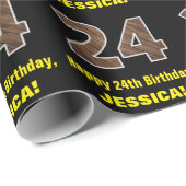 24e verjaardag: Naam & Faux Wood Grain Patroon "24 Cadeaupapier (Rol Hoek)