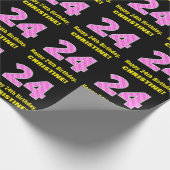 24e verjaardag: roze strepen en harten "24" + naam cadeaupapier (Hoek)