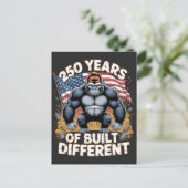 250 Jaar Built Different Gorilla Patriottisch Briefkaart (Staand voorkant)