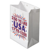 250 jaar VS | 1776–2026 Semiquincentennial Medium Cadeauzakje (Voorkant Gekanteld)