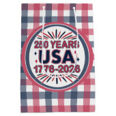 250 Years USA | 1776–2026 Semiquincentennial Medium Cadeauzakje (Achterkant)