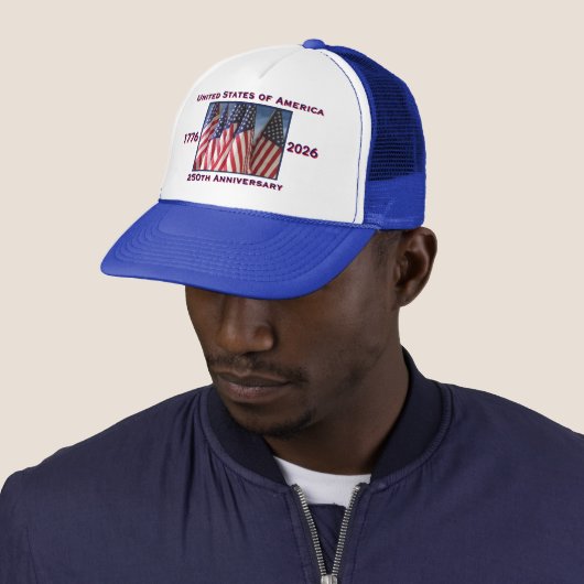 250ste Jubileum USA Patriotic Royal Blue Trucker Pet (In situ)