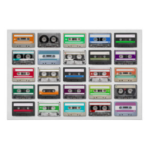 25 audiocassettes geïsoleerd op witte achtergrond perfect poster