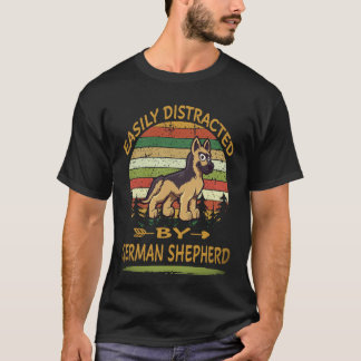 25 Gemakkelijk Afgeleid Door Duitse Herder T-shirt