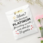 25e bruiloft Jubileum I - Silver Funny Couple Bedankzakje (Gezegeld)