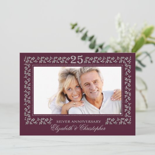 25e huwelijksverjaardag pruim zilveren foto kaart (Staand voorkant)