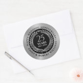 25e huwelijksverjaardag zilveren lauwerkrans ronde sticker (Envelop)