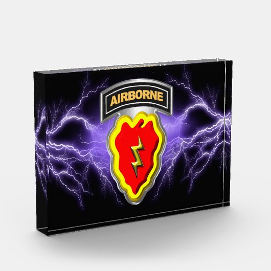 25e Infanteriedivisie "Airborne" Fotoblokken (Links)