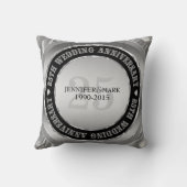 25e Jubileum met weddenschap, metalen zilver en zw Kussen (Achterkant)