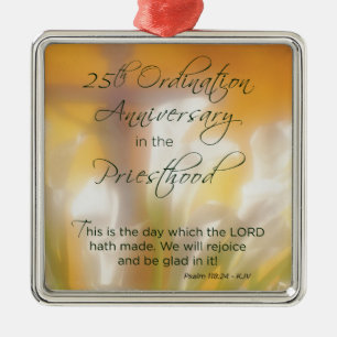 25e Ordination Jubileum Priesthood Lilies Metalen Ornament